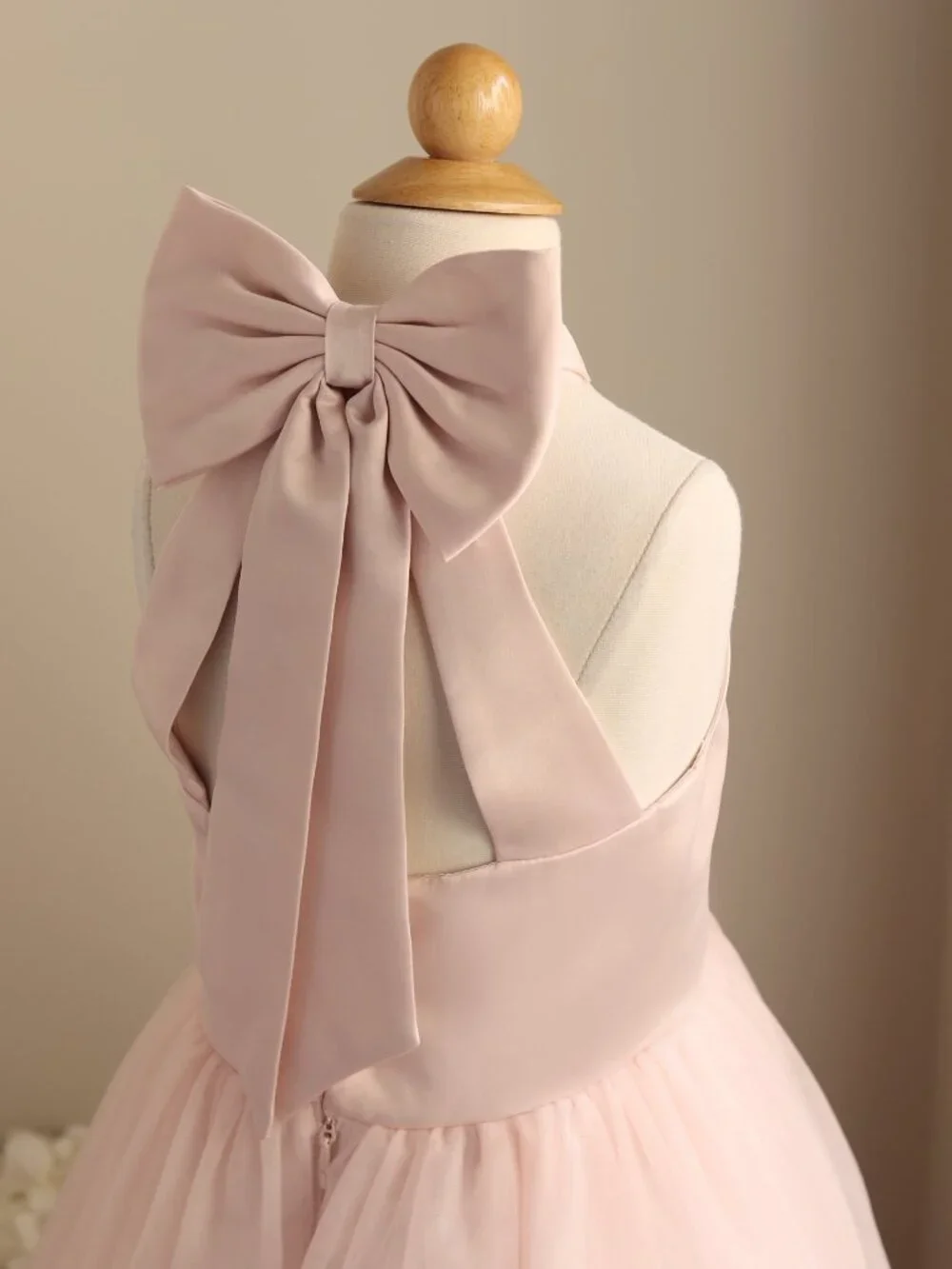 Pink Flower Girl Dress Satin Matte and Tulle Halter/Bow Neck size 8 NWT